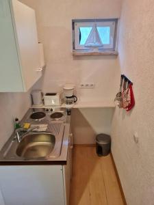 gemütlicher Gartenbungalow (Nr. 1) mit Terrasse - Strandvogtei Sellin