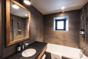 Hotels Hotel de la Roche : photos des chambres