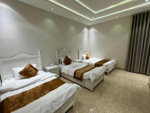 شقة فاخرة غرفتين وصالة ارضية و مدخل مستقل النرجس 11