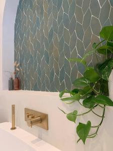Appartements Home Chic Home - Les Suites de La Comedie : photos des chambres