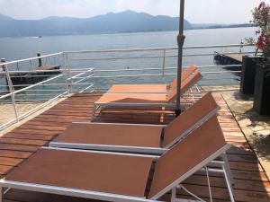 Villa Anastasye Your Lakefront Vacation Rental
