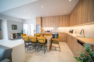 Royal House - Hersonissos Center - Sleeps 8