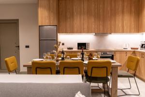 Royal House - Hersonissos Center - Sleeps 8