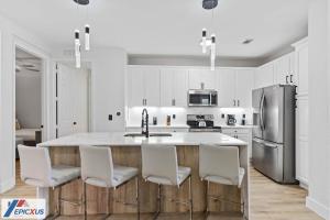 The Epic Madrid Vista Cay Orlando