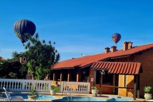 Chácara em Boituva com piscina e churrasqueira