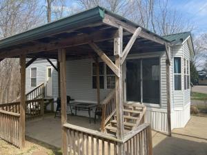 Lake Monroes Charming Villa