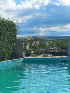 Acceso Viejo Casas de Campo - Cuchi Corral