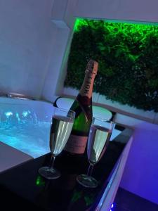 Appartements Love Room: Parenthese romantique : photos des chambres