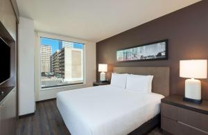 King Studio Suite with Sofa Bed - High Floor room in Hyatt House Denver/Downtown