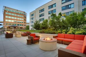 Hyatt House Portland Downtown
