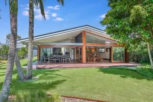 Cabarita Beach Oasis - 3BR Beach House by uHoliday - Pottsville