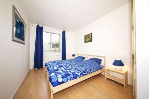 Vue Paris (&tour Eiffel), Maison indépendante