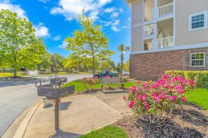 2 Bed North Myrtle Beach Retreat Sleeps 6