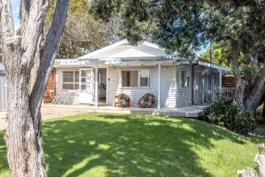 Miami one one - Te Whau Bay