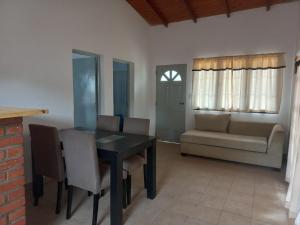 Casa cerca del centro con cochera