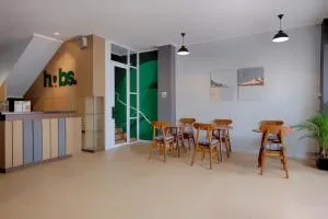 HUBS Hostel Yogyakarta - Sentool