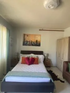 Condo Studio Suites with Balcony and swimming pool, Palawan - Aborlan