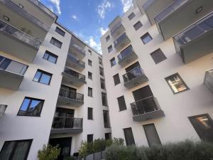 Karzo Property LK 209