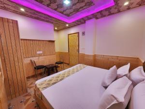 Mountain Mist Shimla