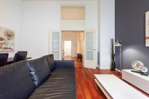 The Collection Barcelona - Plaça Catalunya 3bedroom Duplex with Balcony