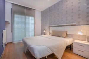 The Collection Barcelona - Plaza España 4BD 2BTH with terrace for families