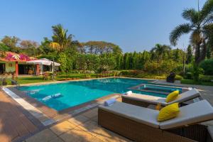 StayVistas Moksh Villa - 4BHK with Pickle Ball & Sauna
