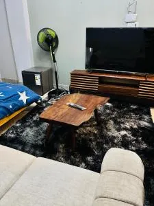 Kampala Studio Apartment - Kyebando