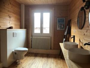 Maisons de vacances Belle maison traditionnelle - Les Chavonnes : photos des chambres