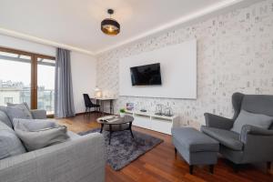 Spacious & Cozy Apartment Grzegórzecka by Renters