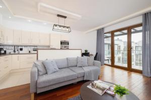 Spacious & Cozy Apartment Grzegórzecka by Noclegi Renters