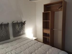 Appartements APPARTEMENT AU CALME AVEC PISCINE ET PARKING dans residence securisee : photos des chambres