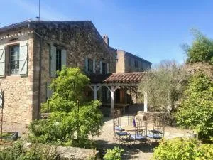 Villa, vieille ferme rénovée calme, nature avec piscine privée. - Labarthe-Bleys