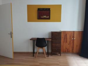 Appartements Appartement en plein centre. : photos des chambres