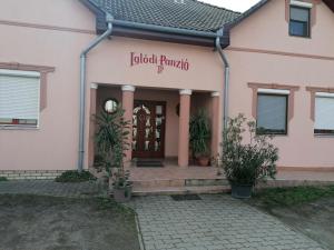 Iglódi Panzió