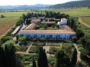 Hôtel et Appart'Hôtel Le Relais Du Val D'Orbieu - Canet d'Aude