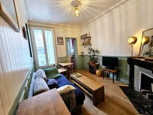 Charming 2-room apartment with garden - 10 min from the centre of Paris and the Olympic Village - 新城拉加雷讷