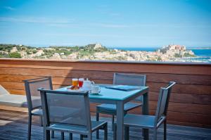 Hotels La Villa Calvi : photos des chambres