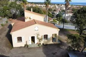 Villa Marie-Ange entre Mer et Montagne - Talasani