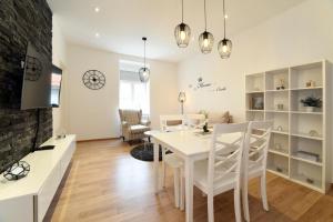 Delux Primorska, 2nd floor