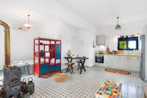 Little House with private pool and garden - BY APOKORONAS VILLAS