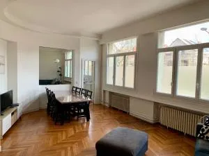 Appartement de 120 m2 à 5 minutes du Metro 7 lits - 丁香镇