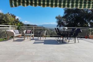 Charmant rez de villa, et sa terrasse à Ajaccio