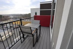 Luxury 1BR - Peabody Unit #711