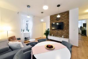 Altius Apartment, 1st floor 
