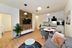 Altius Apartment, 1st floor 