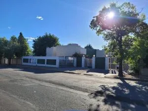 Molopo Naledi Guest Lodge - Kameel