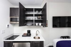 Stylish Studio in Historic Boston - Unit #404