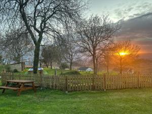 Casa O Corvo, chalet cerca de Vigo en plena naturaleza