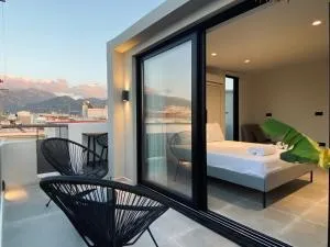 Hyperion Penthouse - Glávkos