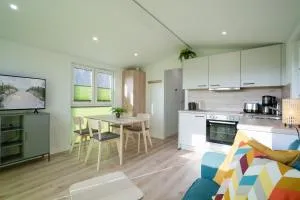 Ostseecamp Ferienhaus "Wiesenblick" - Stubbenberg